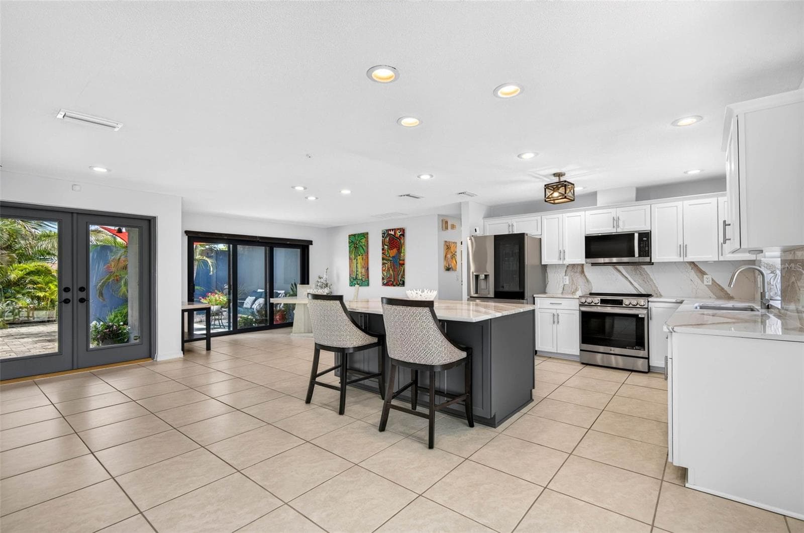 Spacious Open Floor Plan - 114 12TH ST, BELLEAIR BEACH