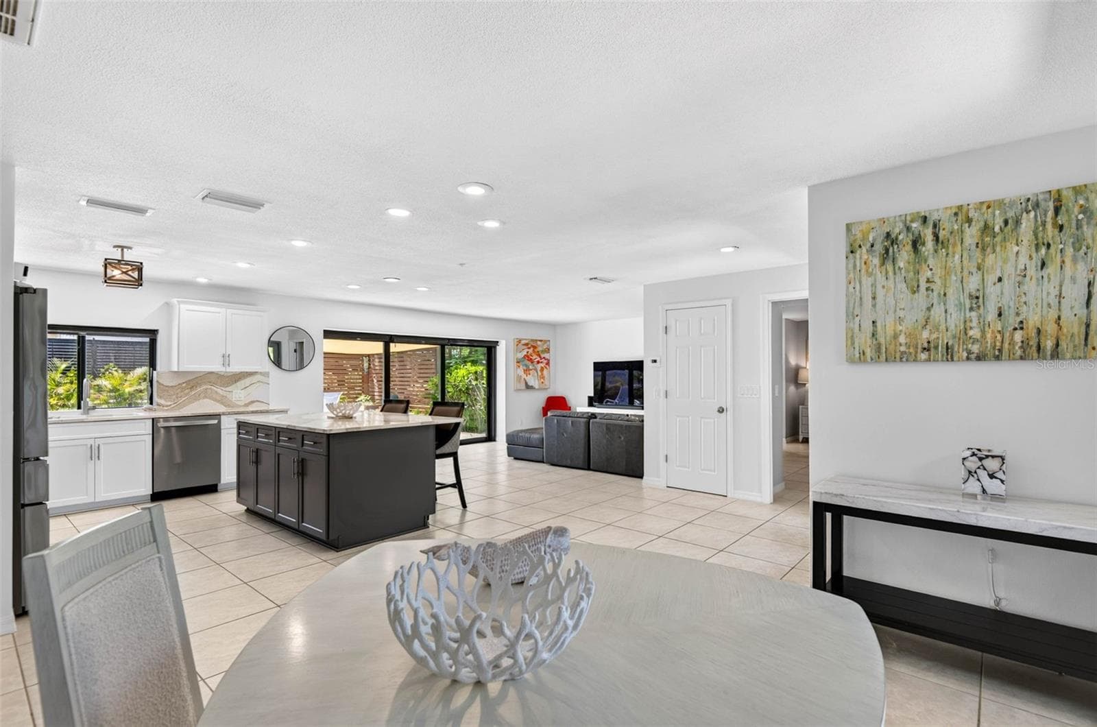 Single Family Residence at 114 12TH ST, BELLEAIR BEACH, photo 17 of 48