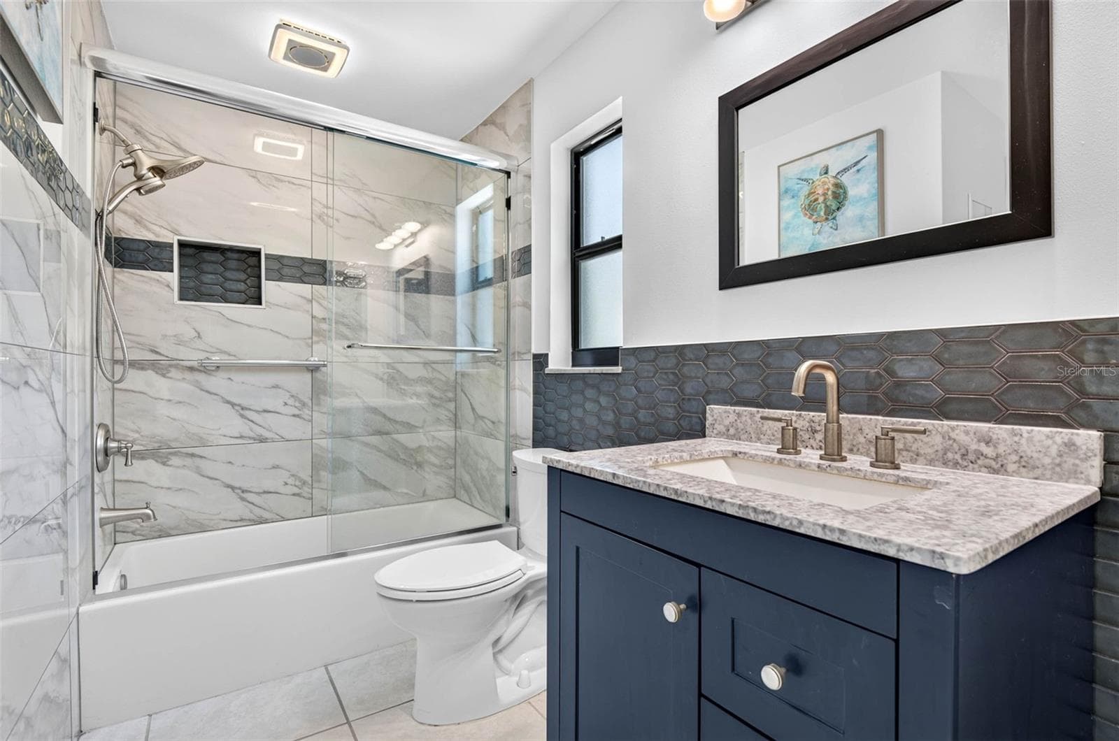 Remodeled Guest Bath - 114 12TH ST, BELLEAIR BEACH