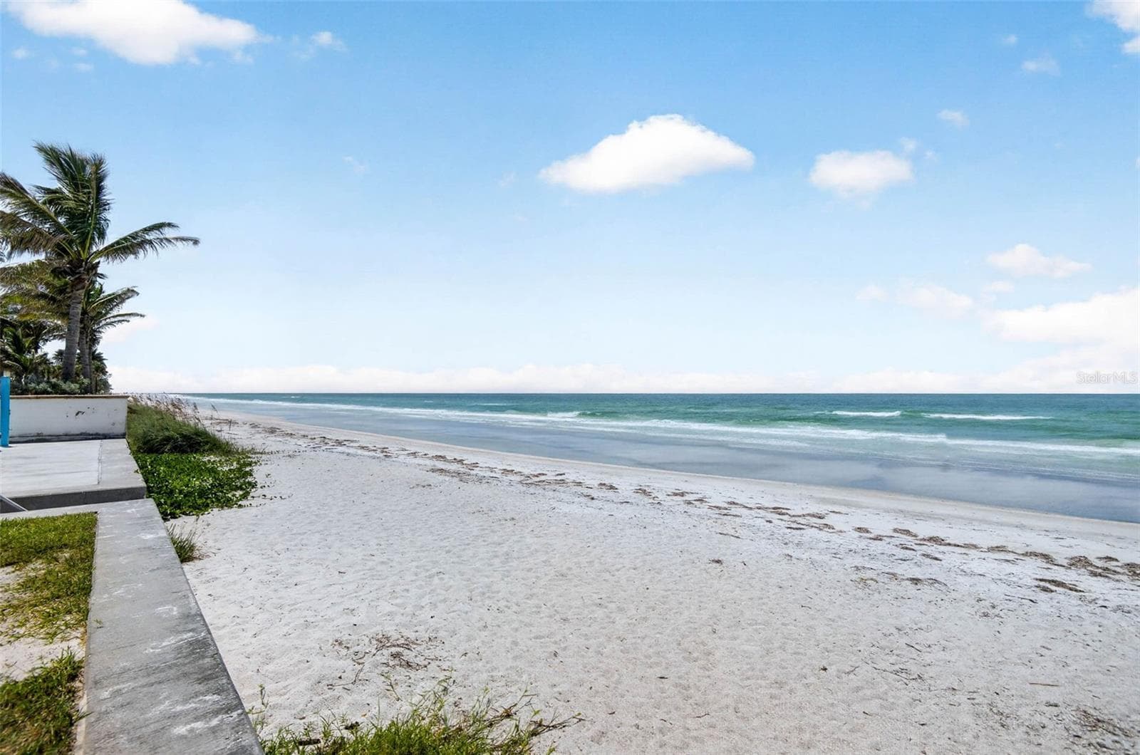 Quick Walk or Golf Cart Ride - 114 12TH ST, BELLEAIR BEACH