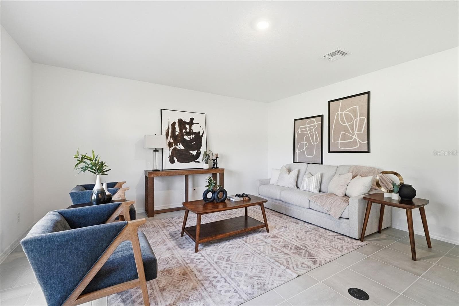 Great Room - 748 FARFIELDS ST, DELAND