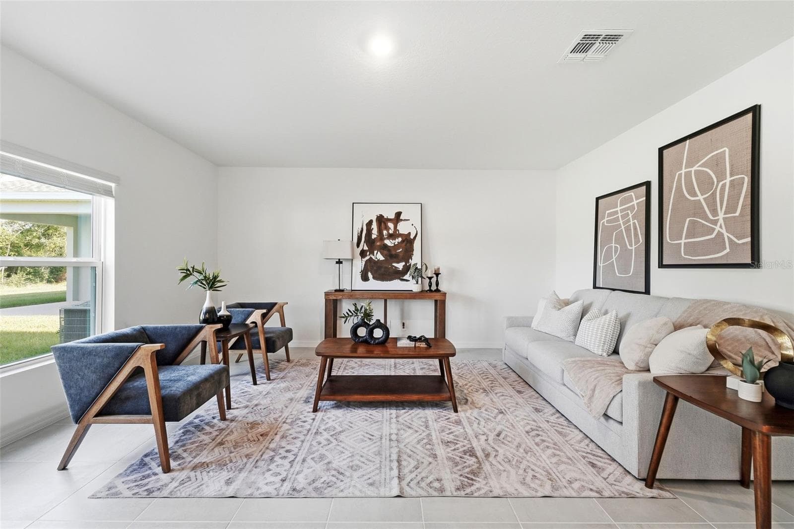 Great Room - 748 FARFIELDS ST, DELAND