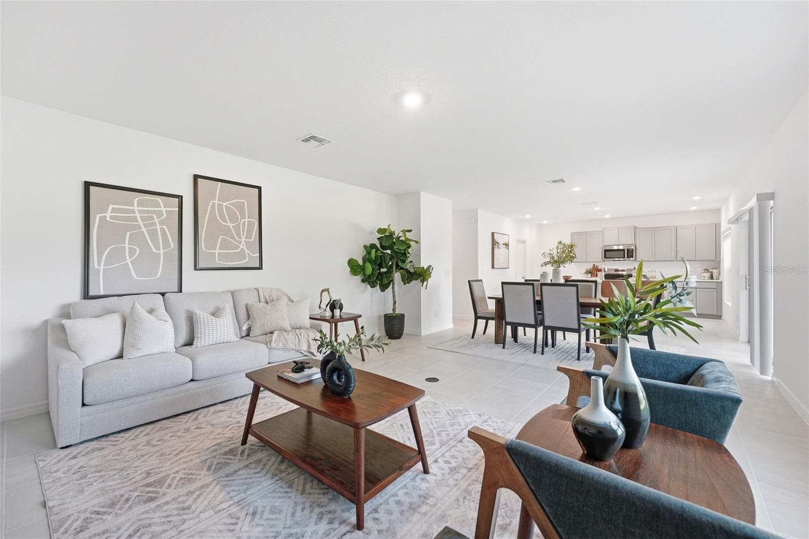 Great Room - 748 FARFIELDS ST, DELAND