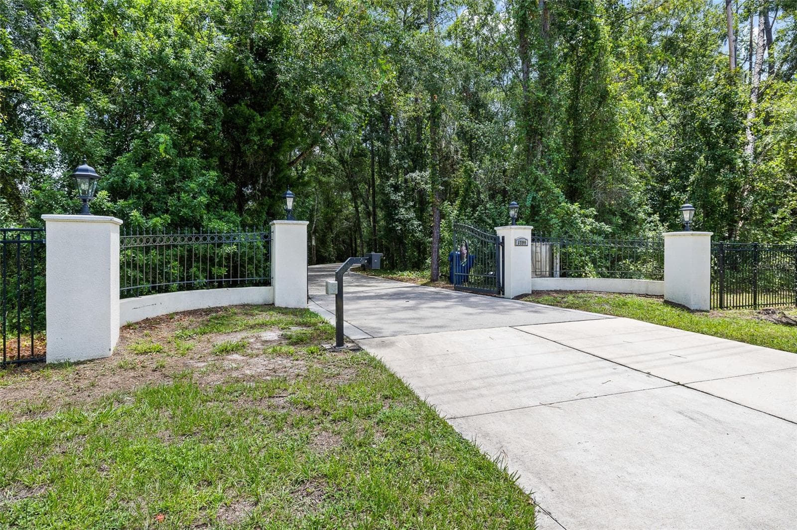 Single Family Residence at 6800 WISTERIA LOOP, LAND O LAKES, photo 3 of 95