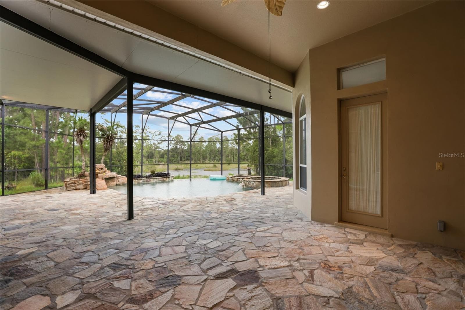 Single Family Residence at 420 VALLEY STREAM DR, GENEVA, photo 32 of 57