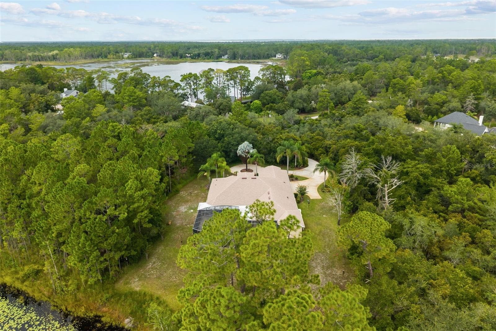 Single Family Residence at 420 VALLEY STREAM DR, GENEVA, photo 55 of 57