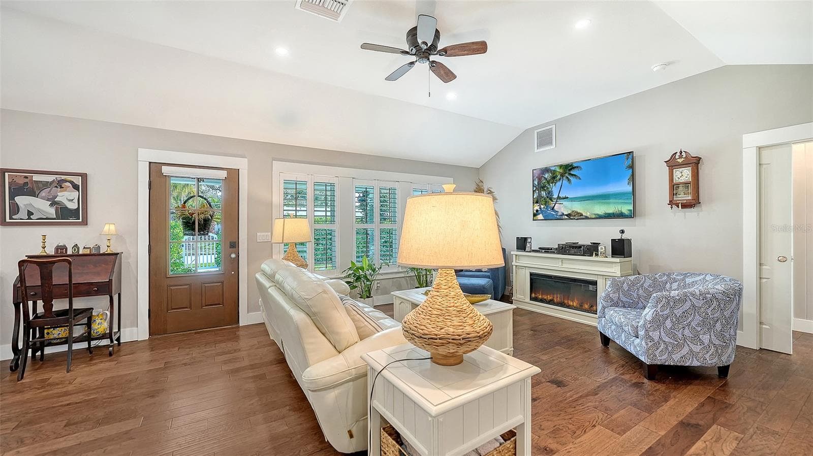 Single Family Residence at 3606 PALONIA CT, SARASOTA, photo 9 of 50