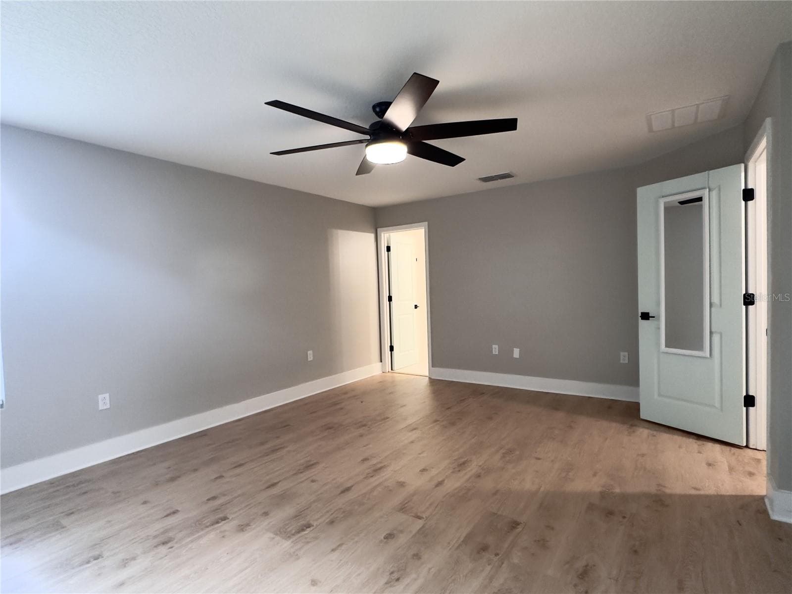 Single Family Residence at 16432 CAJU RD, CLERMONT, photo 28 of 40