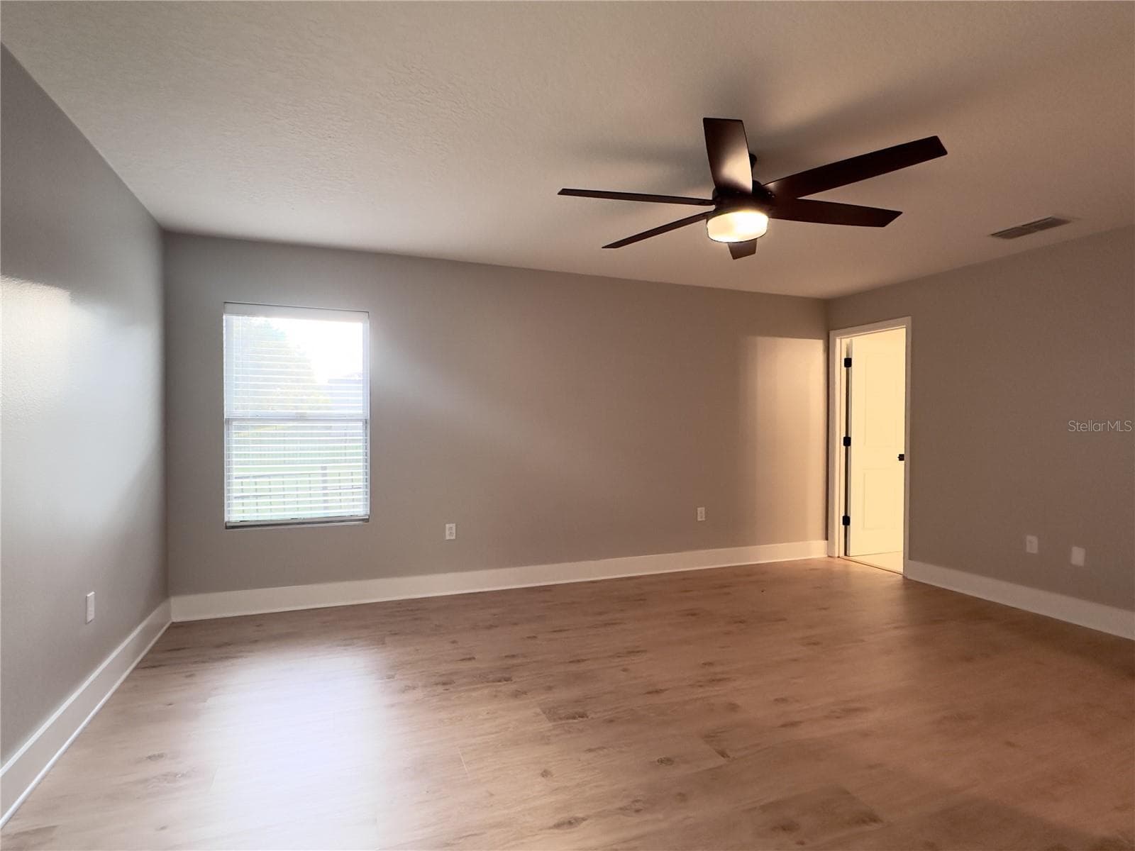 Single Family Residence at 16432 CAJU RD, CLERMONT, photo 29 of 40