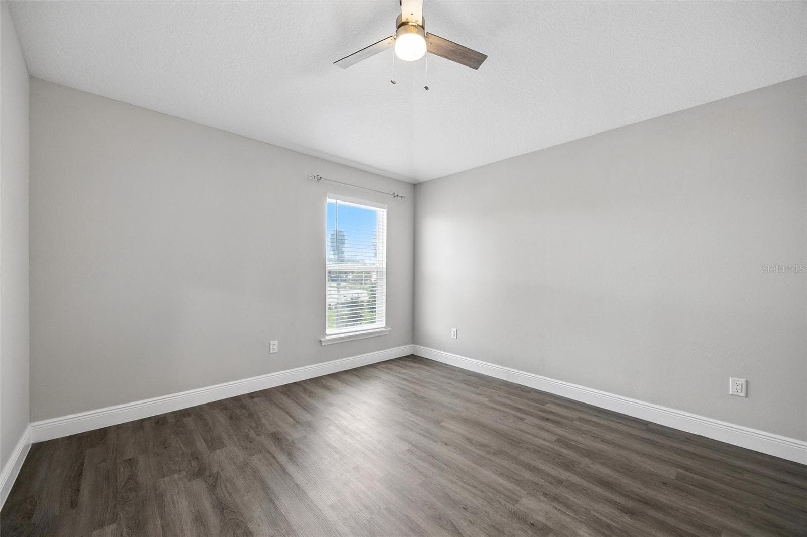 Single Family Residence at 2519 W HIAWATHA ST, TAMPA, photo 17 of 30