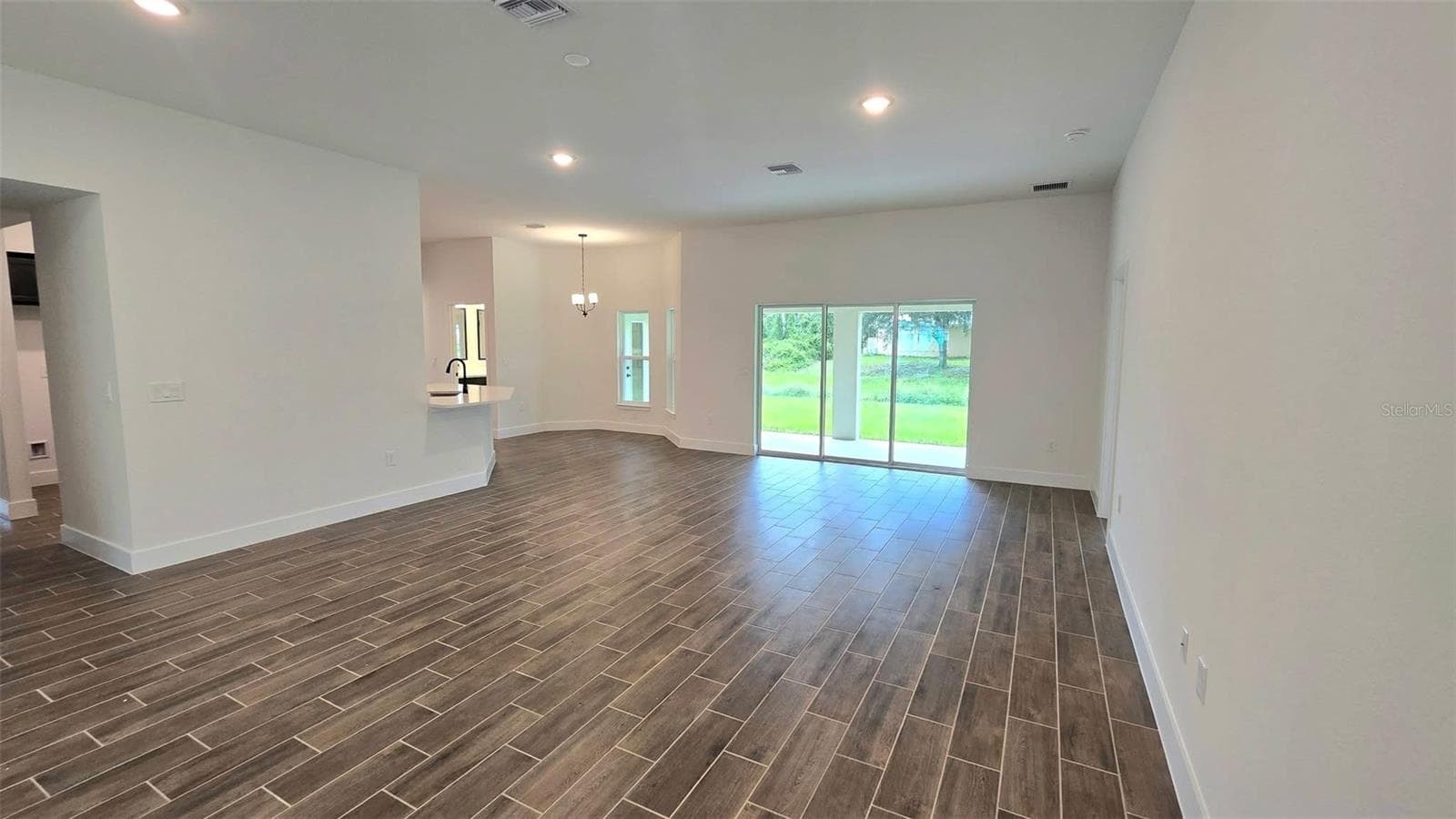 Single Family Residence at 5800 SHAFFER AVE, NORTH PORT, photo 8 of 18