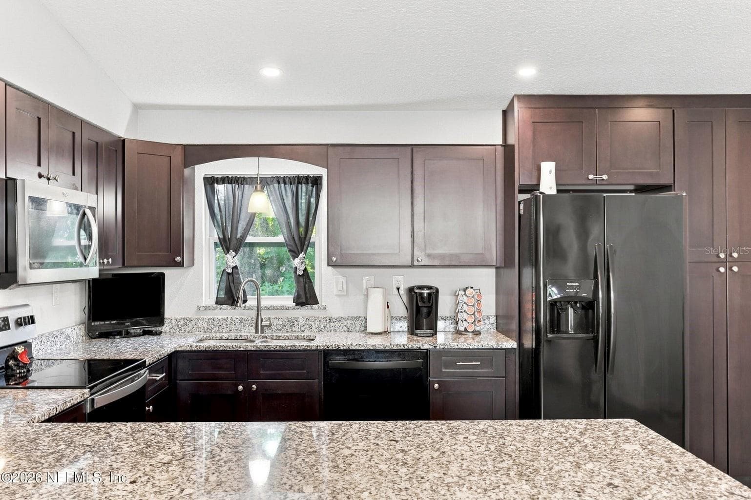 Kitchen - 905 SAINT JOHNS AVE, GREEN COVE SPRINGS