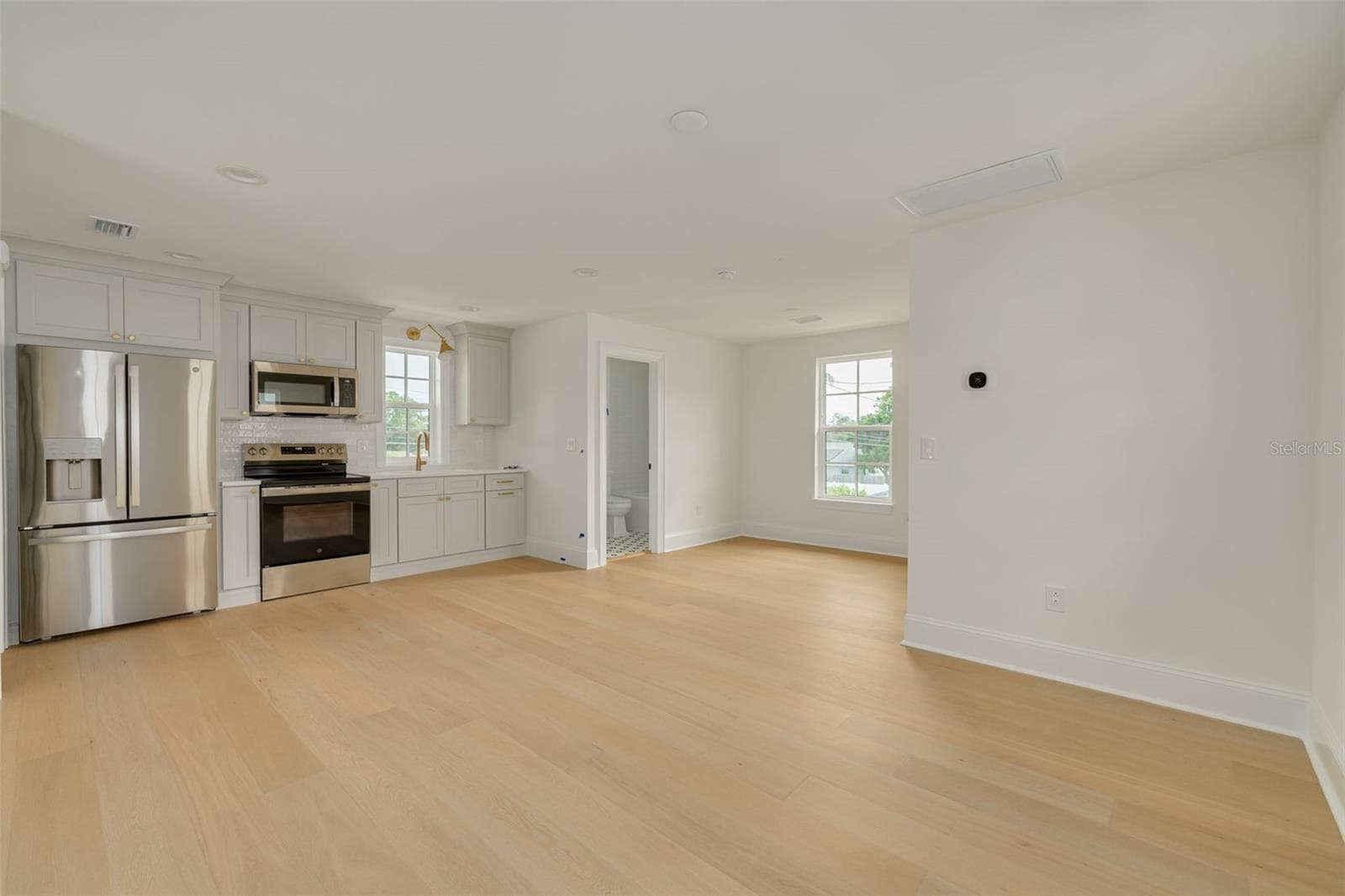 Single Family Residence at 461 47TH AVE N, ST PETERSBURG, photo 36 of 44