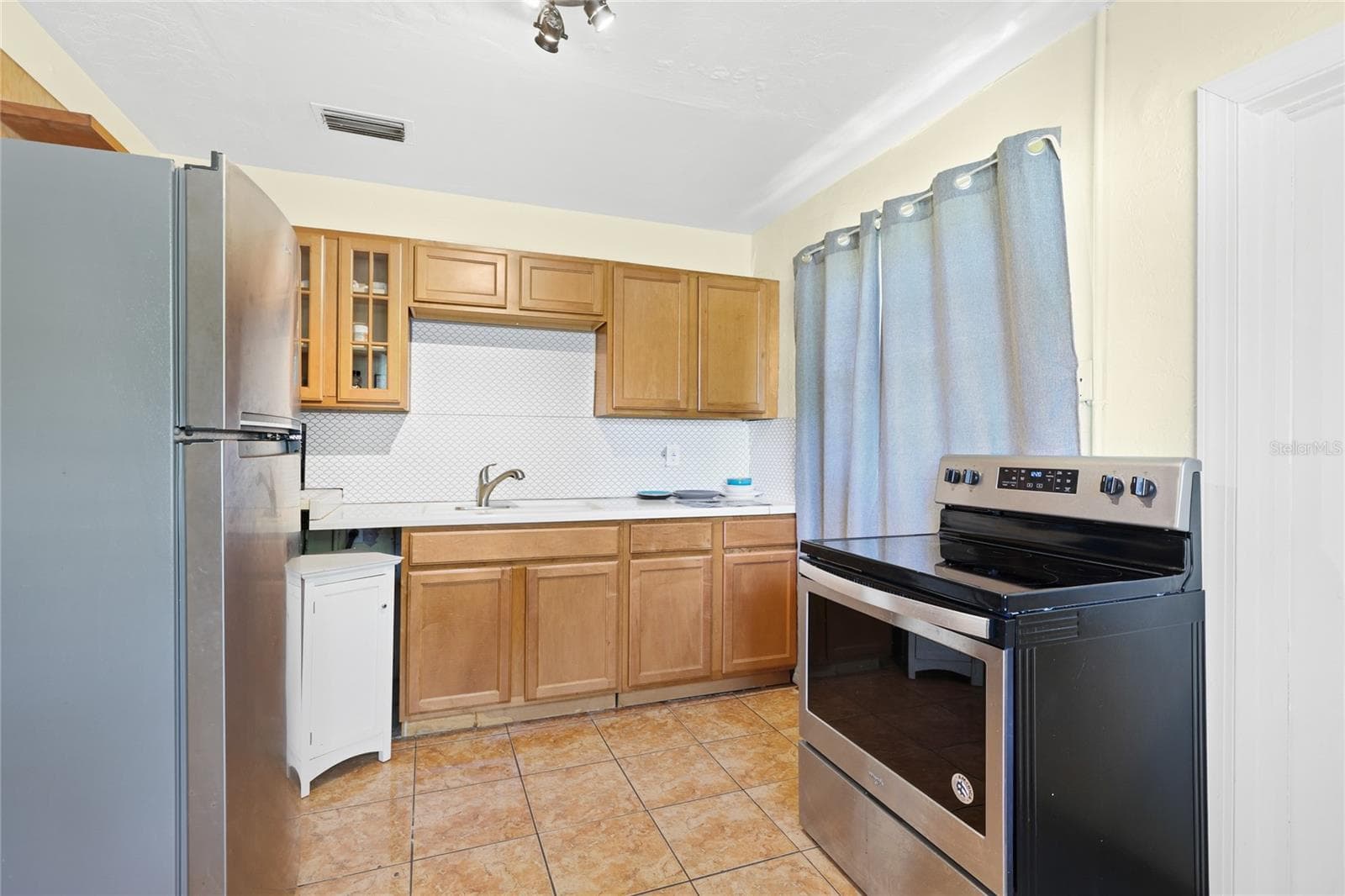 Single Family Residence at 1598 29TH ST, SARASOTA, photo 9 of 20