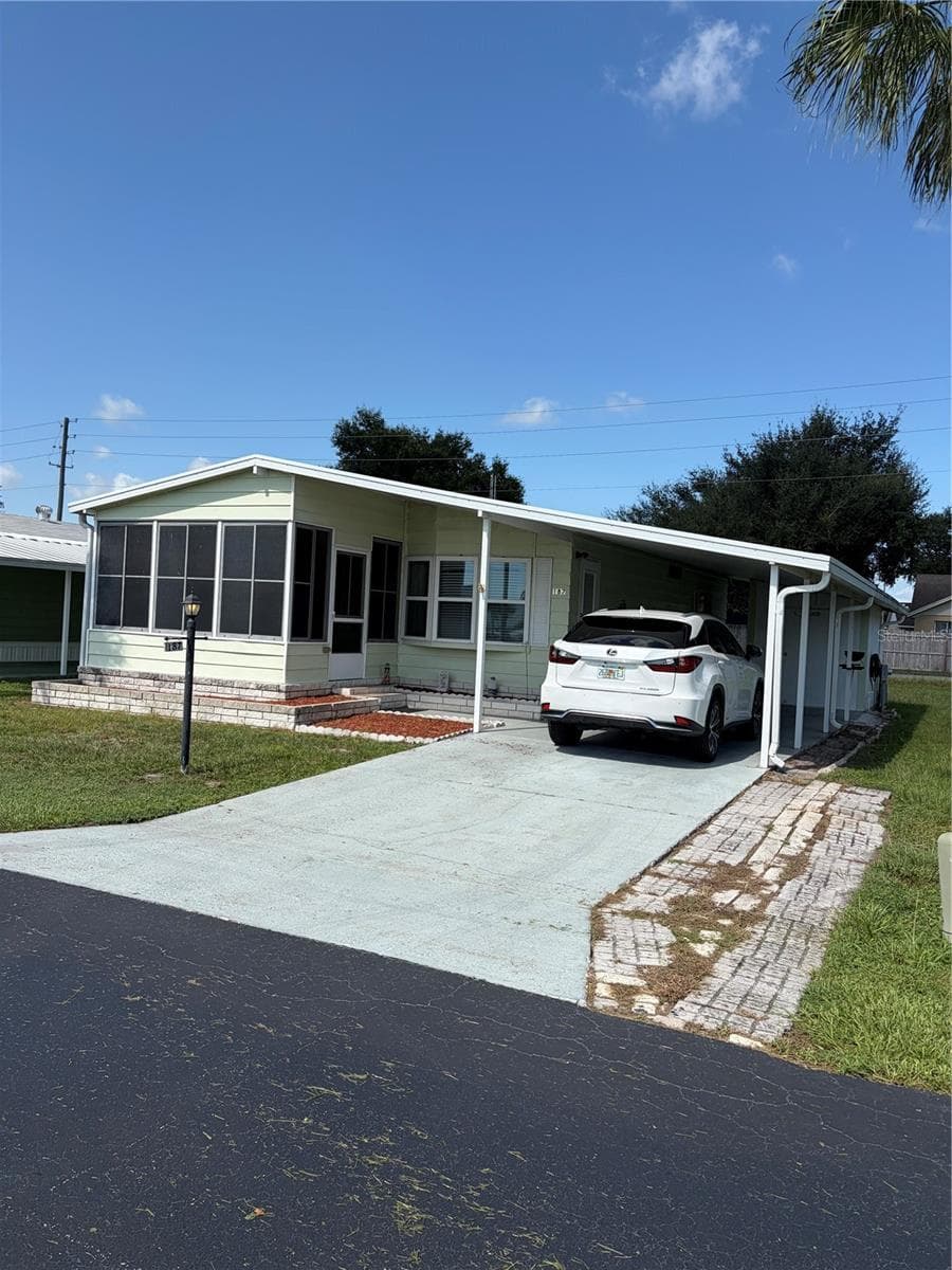 Modular Home at 187 SWEET CIR, WINTER HAVEN, photo 2 of 12
