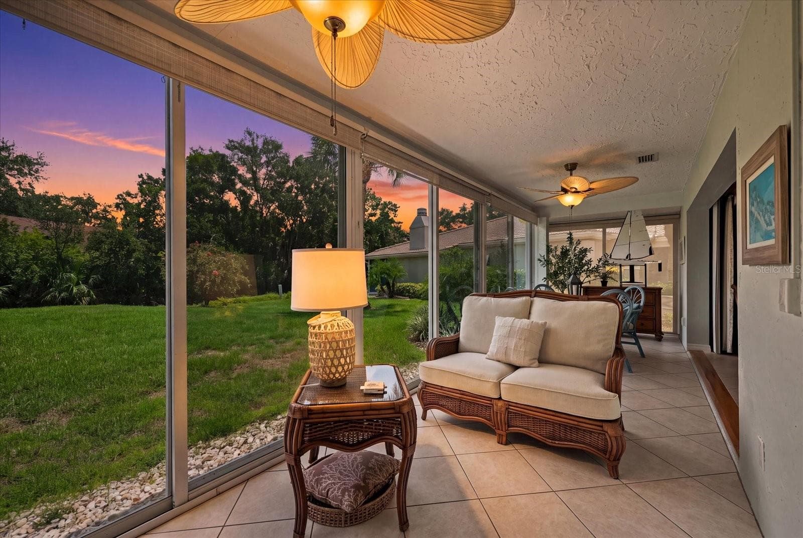 Relax and unwind with peaceful views in your Florida sunroom. - 3252 RINGWOOD MDW #81, SARASOTA