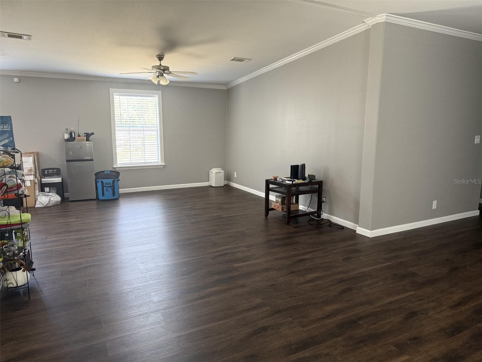 Manufactured Home at 12091 PINETREE LN, BROOKSVILLE, photo 9 of 39