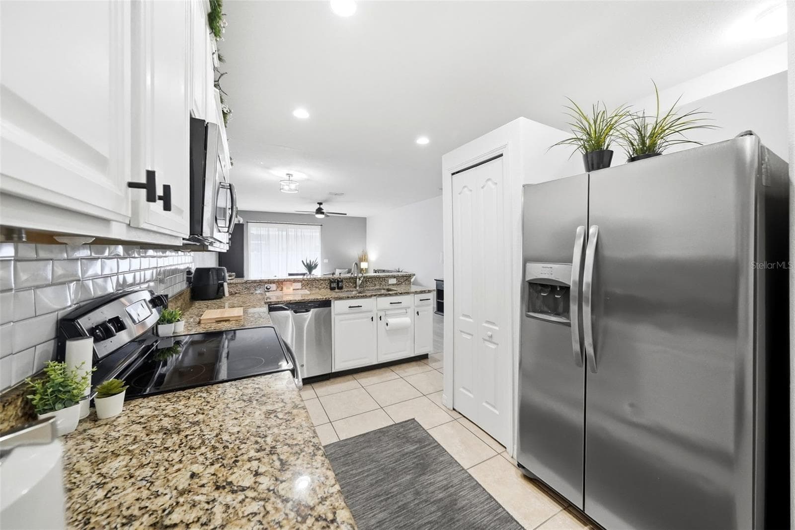 Townhouse at 9484 TRUMPET VINE LOOP, TRINITY, photo 10 of 39