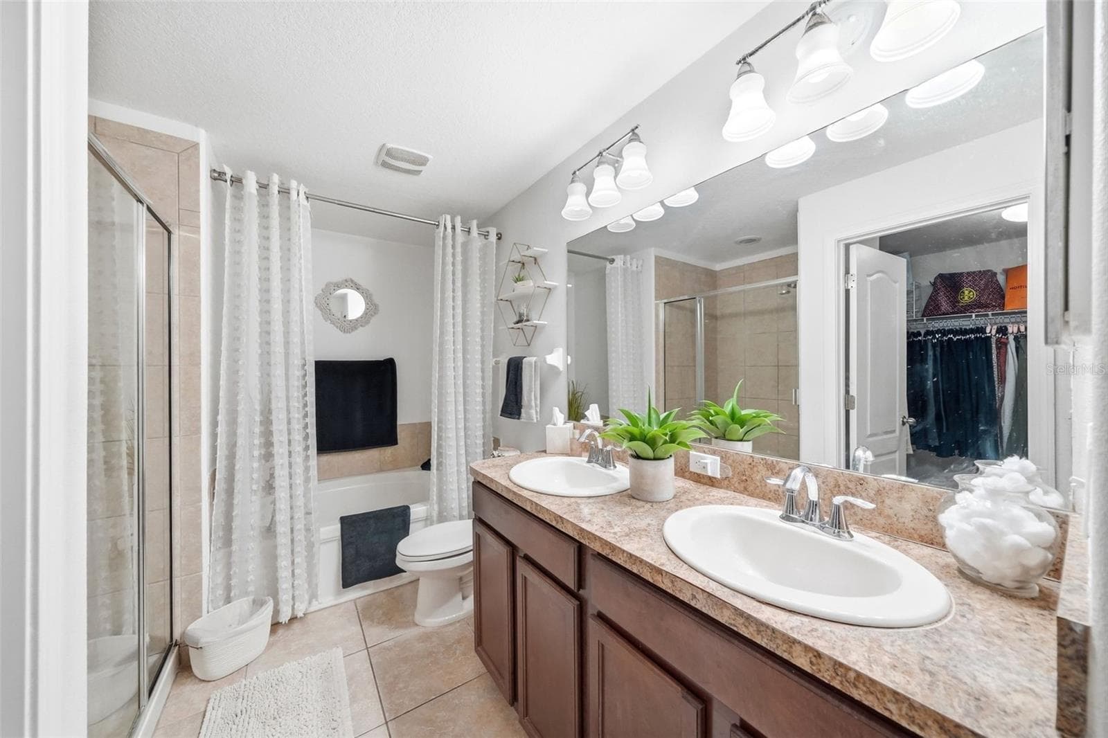 Townhouse at 9484 TRUMPET VINE LOOP, TRINITY, photo 33 of 39