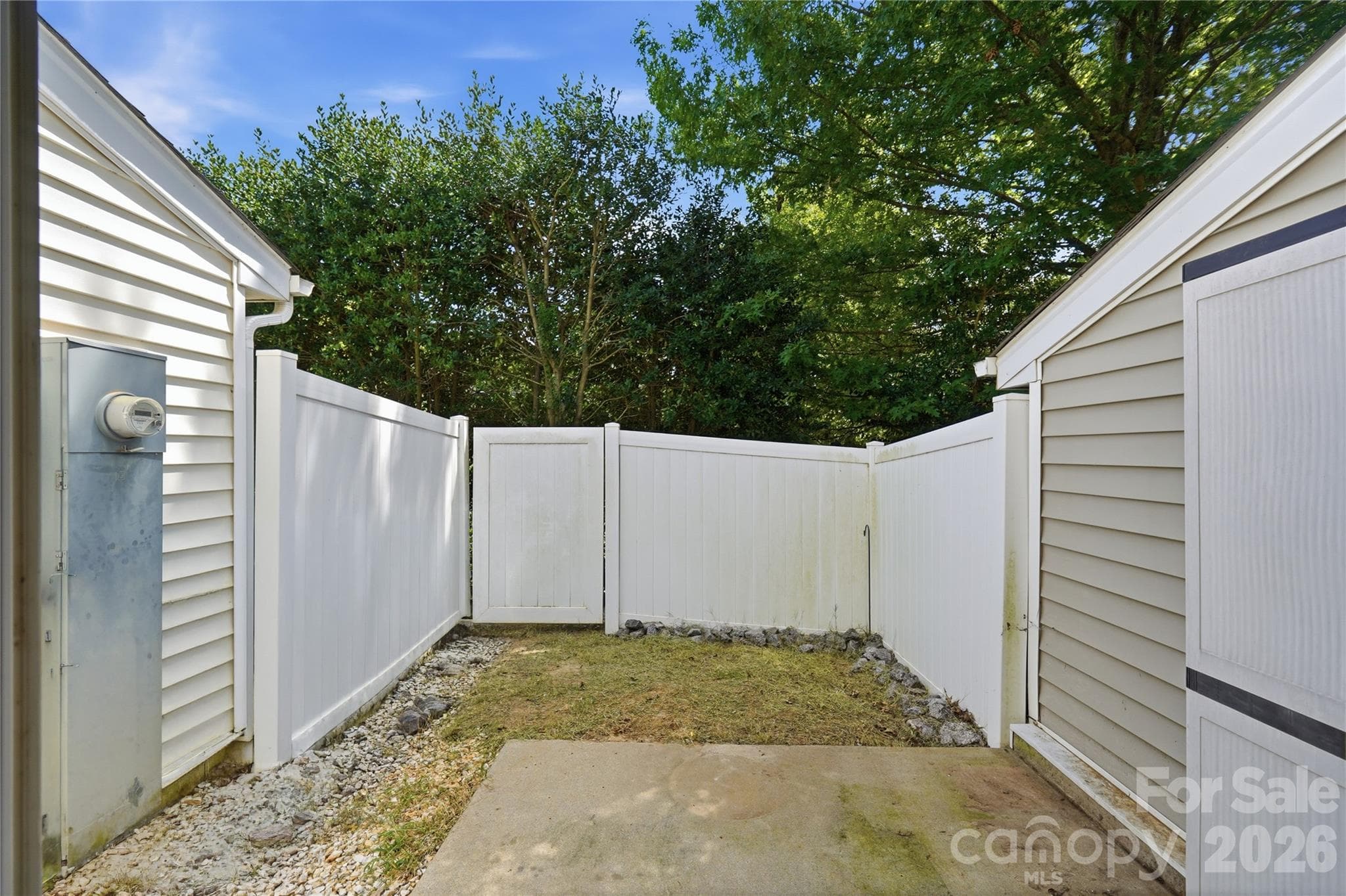Townhouse at 2511 Brackley Place NW, Concord, photo 35 of 41