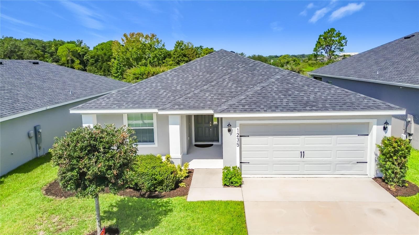 1235 MOUNTAIN FLOWER LN