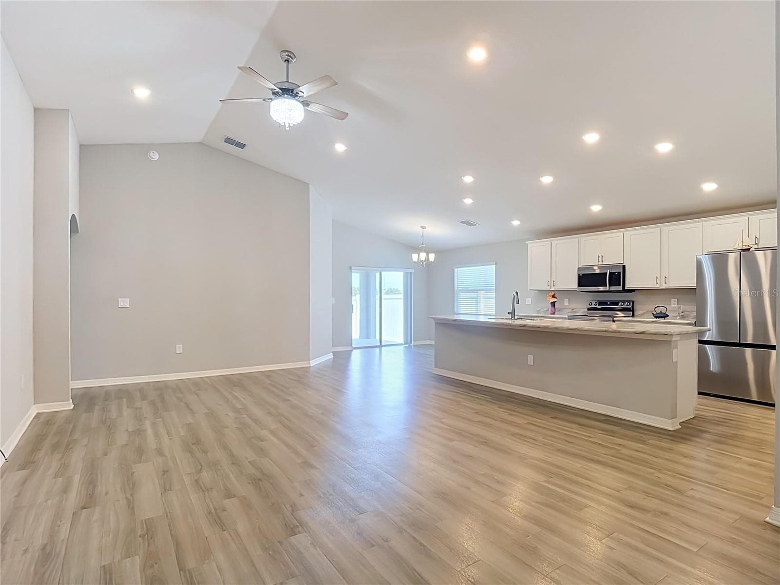 Single Family Residence at 1235 MOUNTAIN FLOWER LN, DAVENPORT, photo 13 of 74