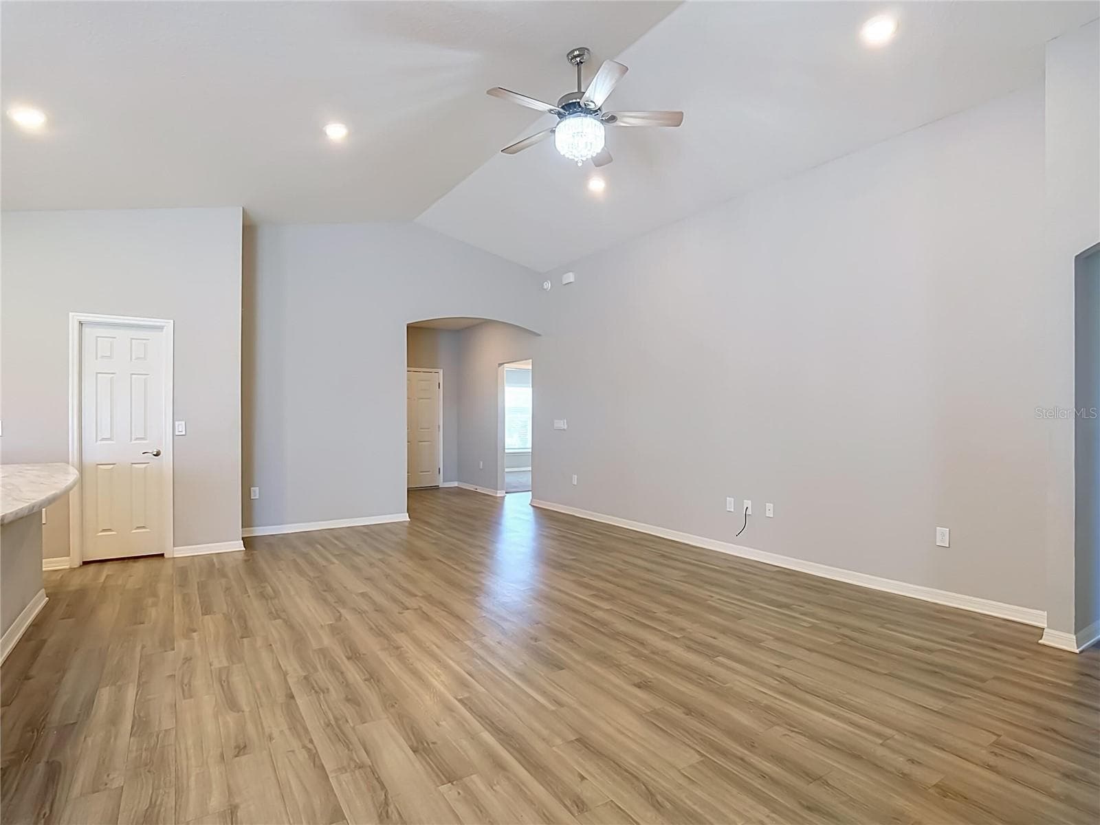 Single Family Residence at 1235 MOUNTAIN FLOWER LN, DAVENPORT, photo 16 of 74
