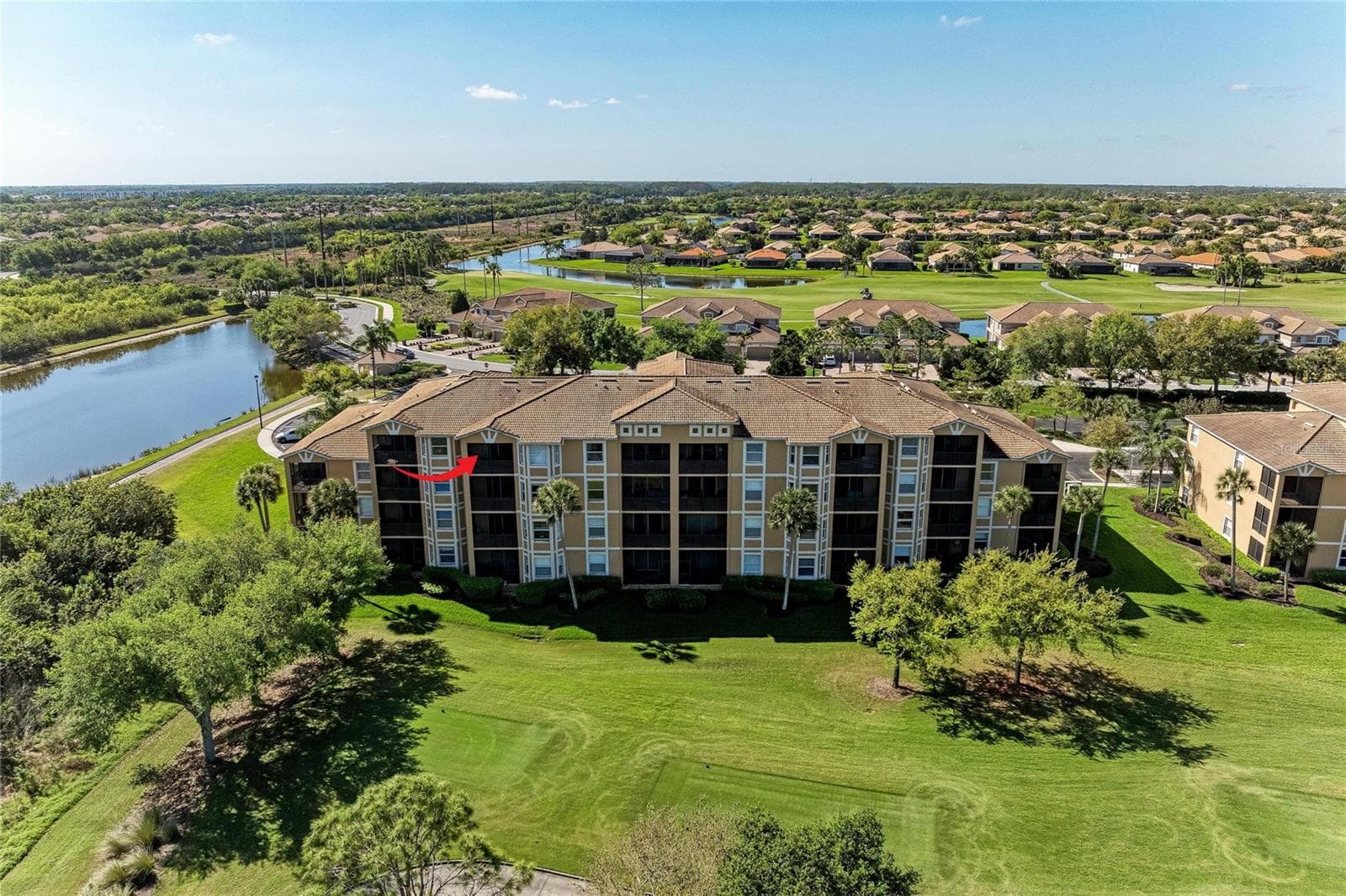 Condominium at 8403 GRAND ESTUARY TRL #405, BRADENTON, photo 4 of 93
