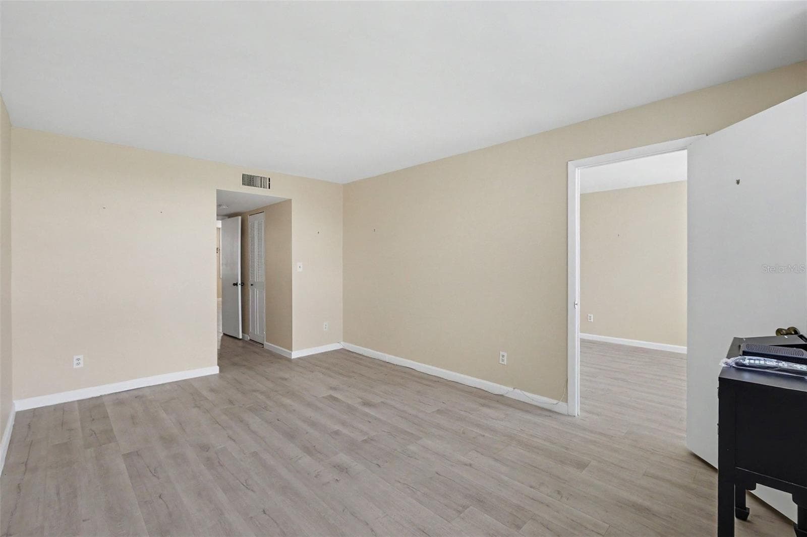 Condominium at 4720 LOCUST ST NE #206, ST PETERSBURG, photo 16 of 34