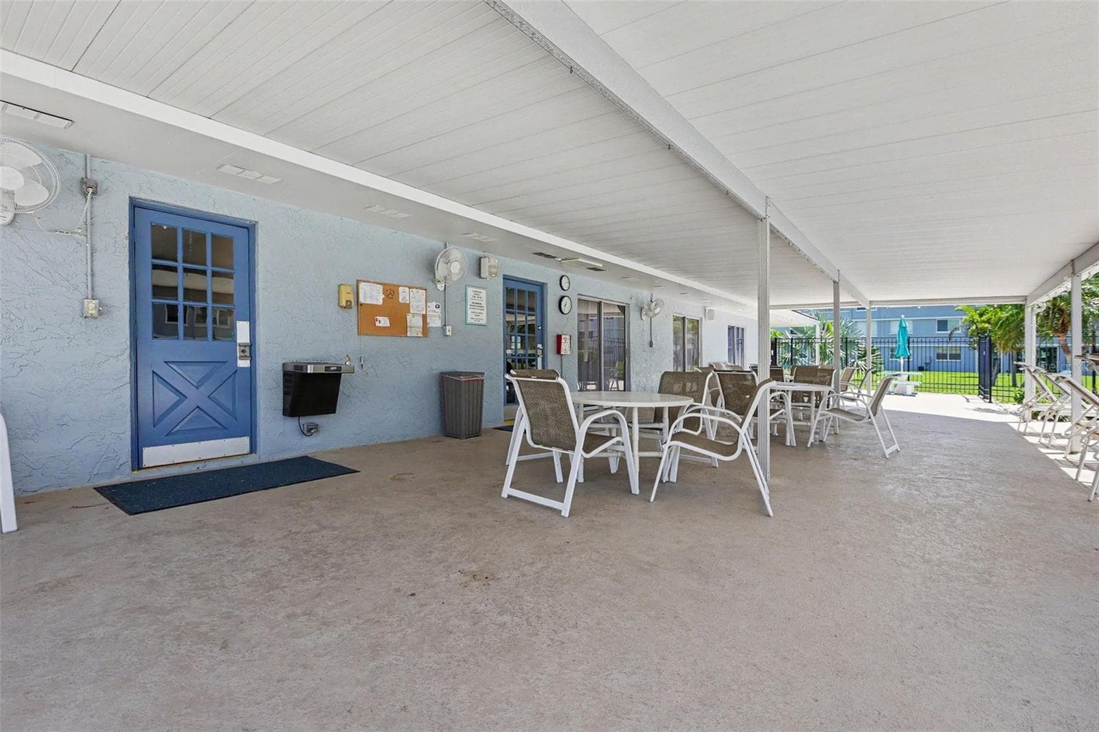 Condominium at 4720 LOCUST ST NE #206, ST PETERSBURG, photo 25 of 34