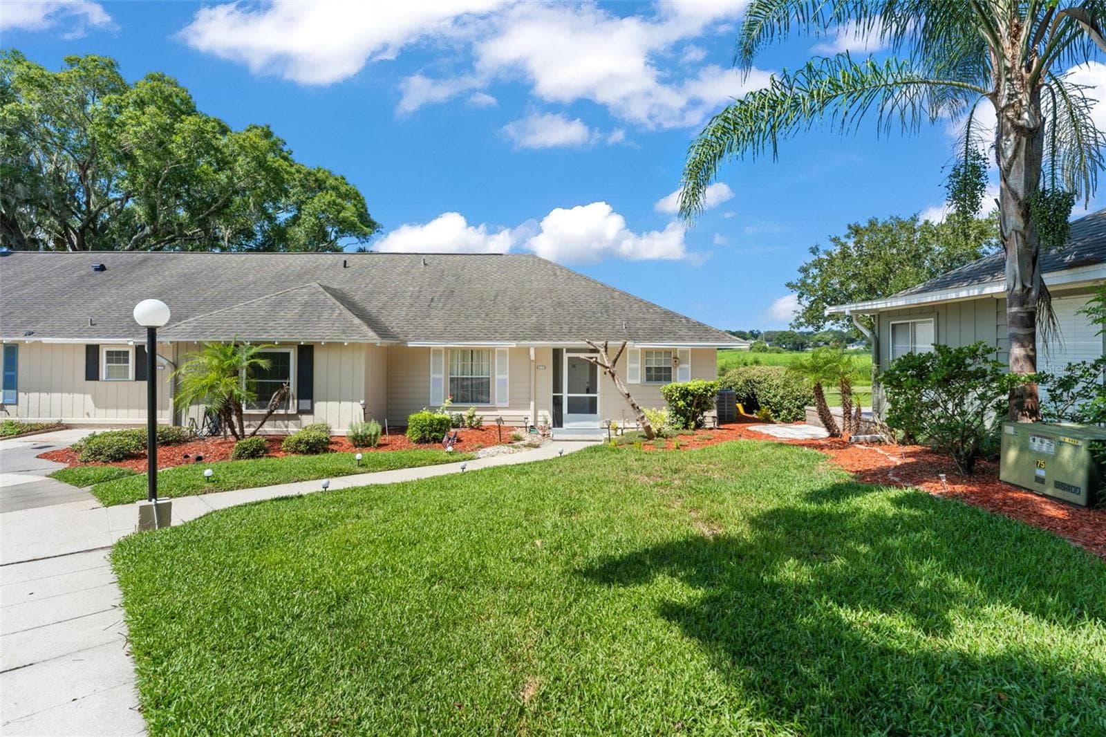 1076 VILLA LN #68