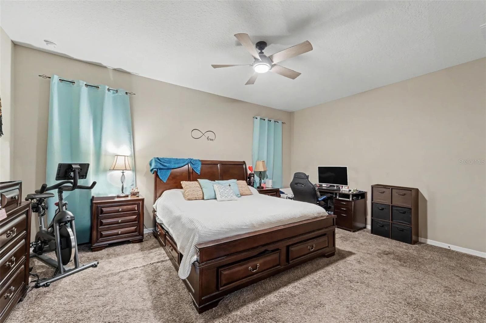 Single Family Residence at 13144 LAUREL CREST CT, GRAND ISLAND, photo 9 of 20