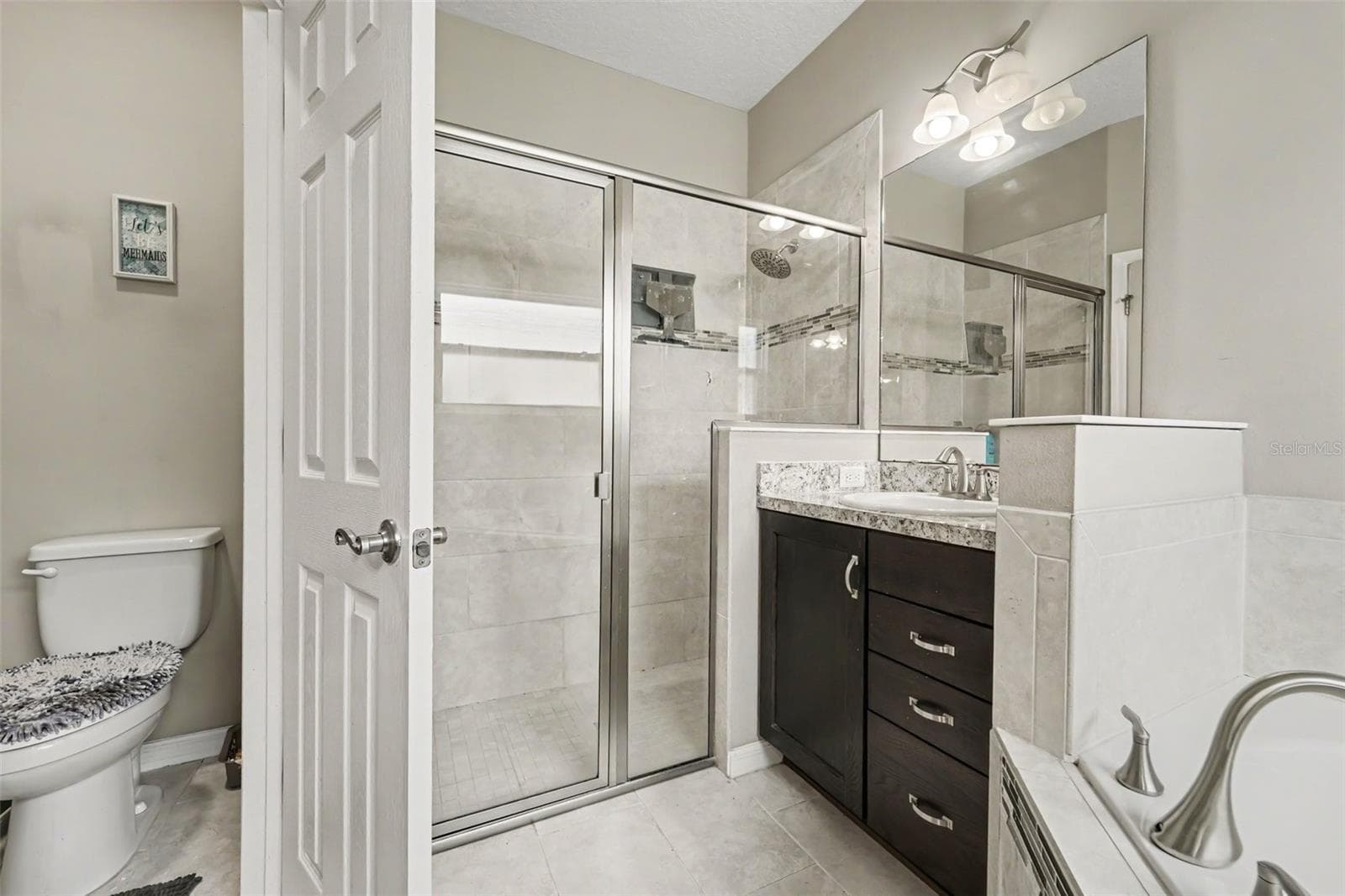 Single Family Residence at 13144 LAUREL CREST CT, GRAND ISLAND, photo 11 of 20