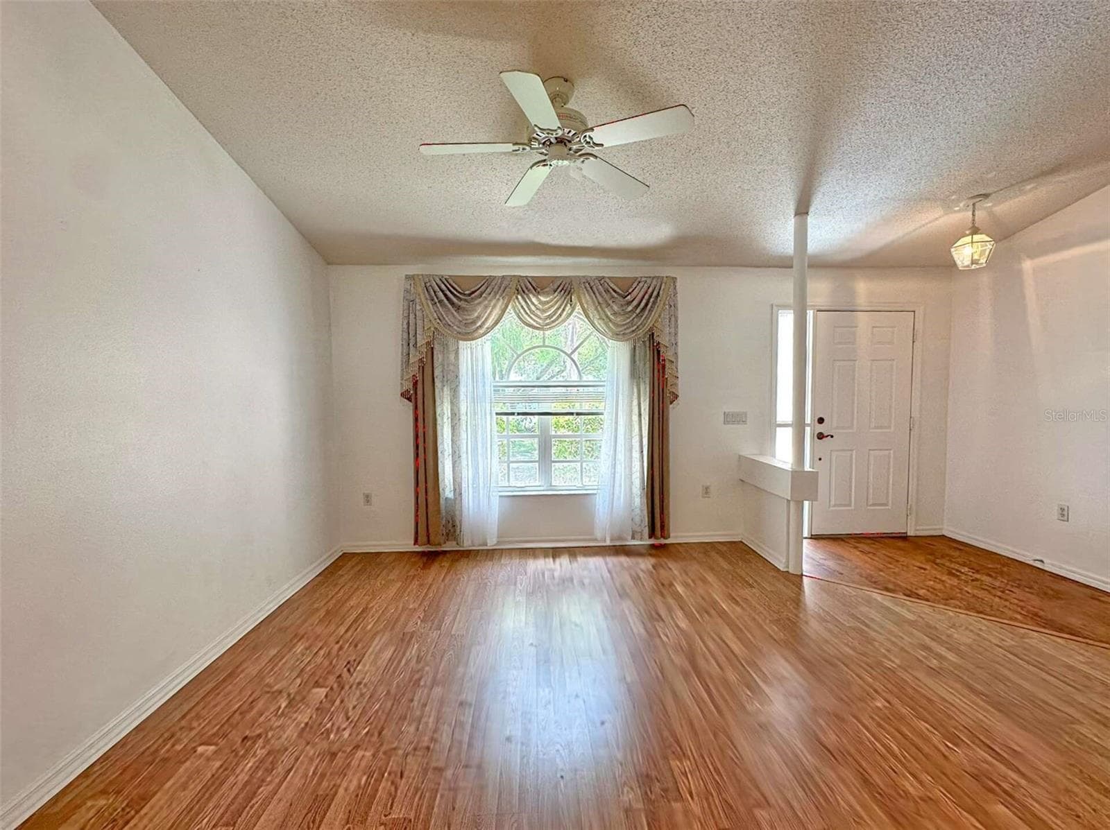 Single Family Residence at 8421 PEORIA ST, SPRING HILL, photo 4 of 43