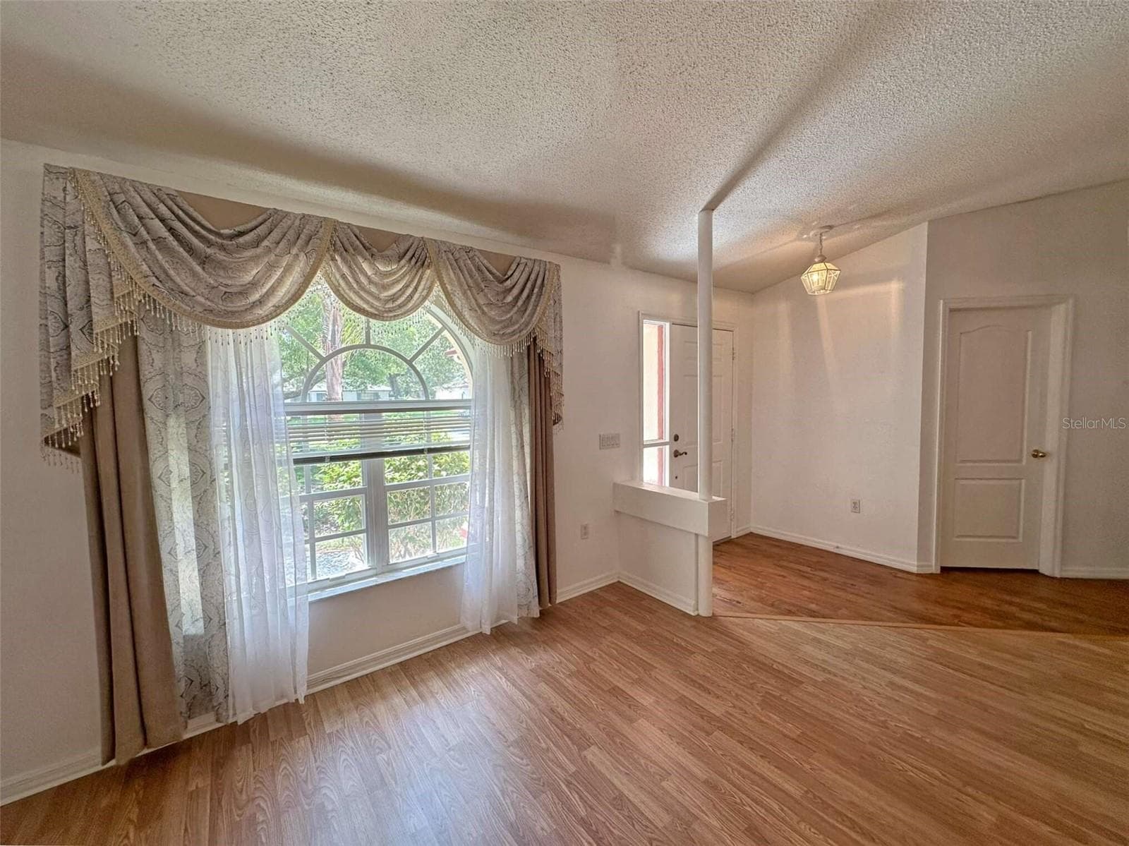 Single Family Residence at 8421 PEORIA ST, SPRING HILL, photo 6 of 43