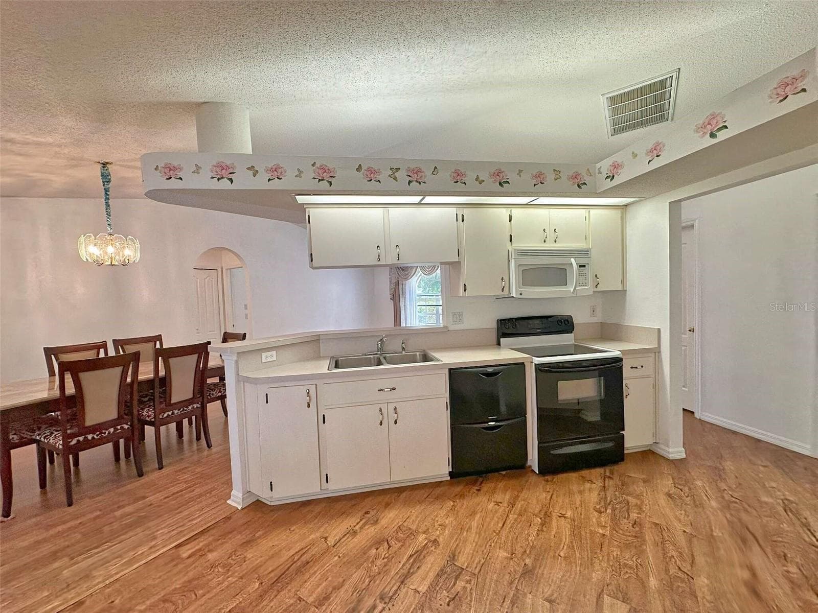 Single Family Residence at 8421 PEORIA ST, SPRING HILL, photo 13 of 43