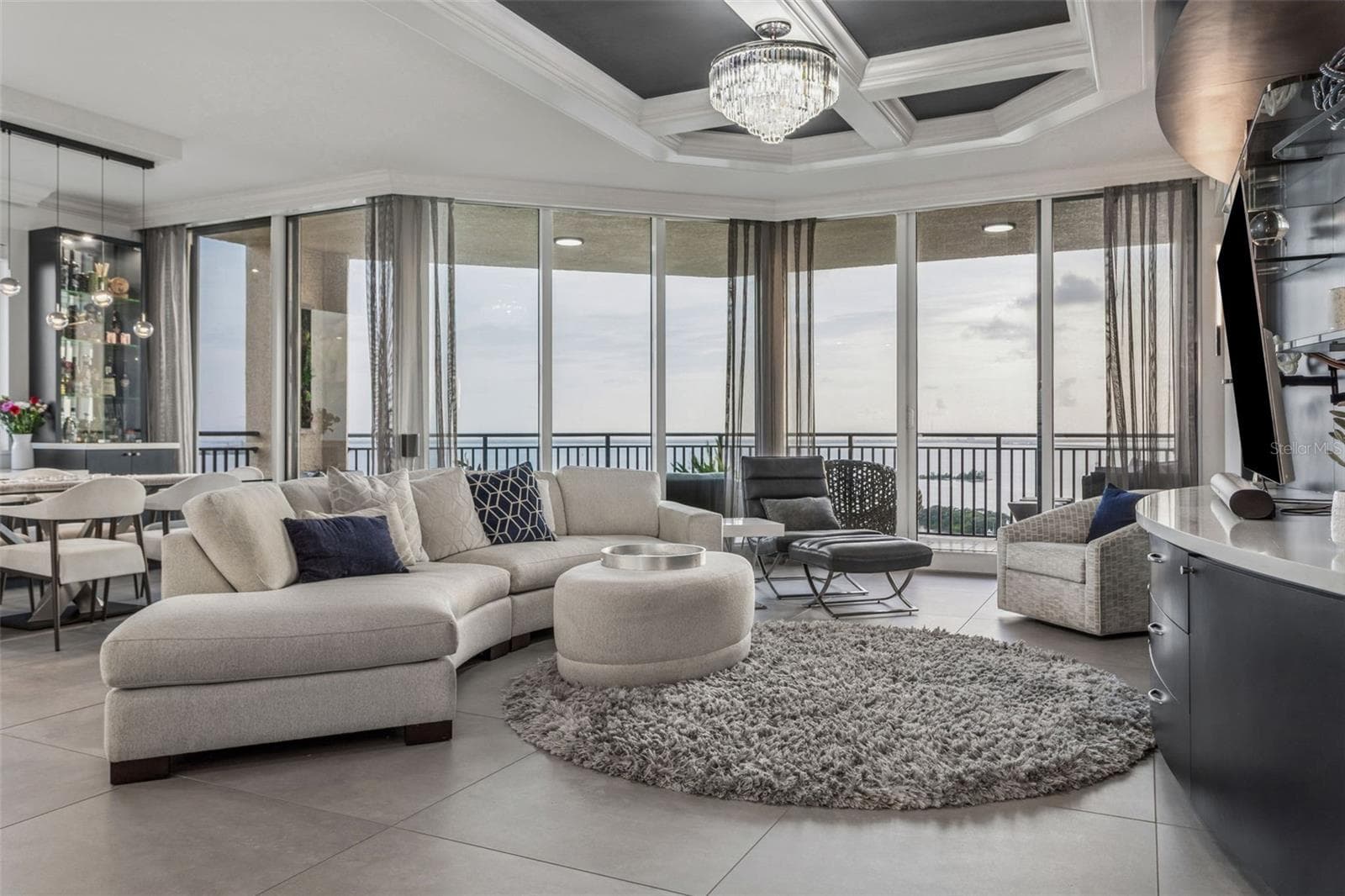 Condominium at 5823 BOWEN DANIEL DR #1501, TAMPA, photo 7 of 95