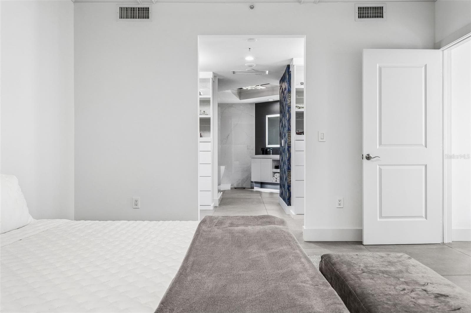 Condominium at 5823 BOWEN DANIEL DR #1501, TAMPA, photo 33 of 95