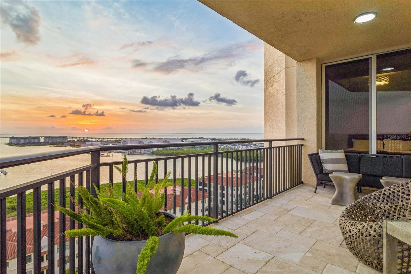 Condominium at 5823 BOWEN DANIEL DR #1501, TAMPA, photo 66 of 95