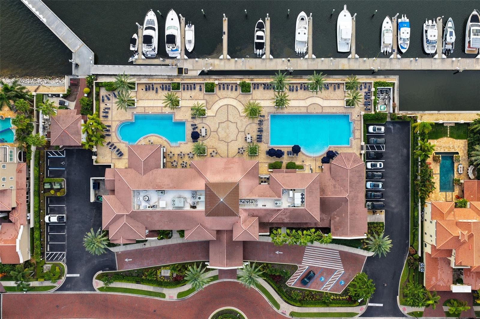 Westshore Yacht/Bay Club - 5823 BOWEN DANIEL DR #1501, TAMPA