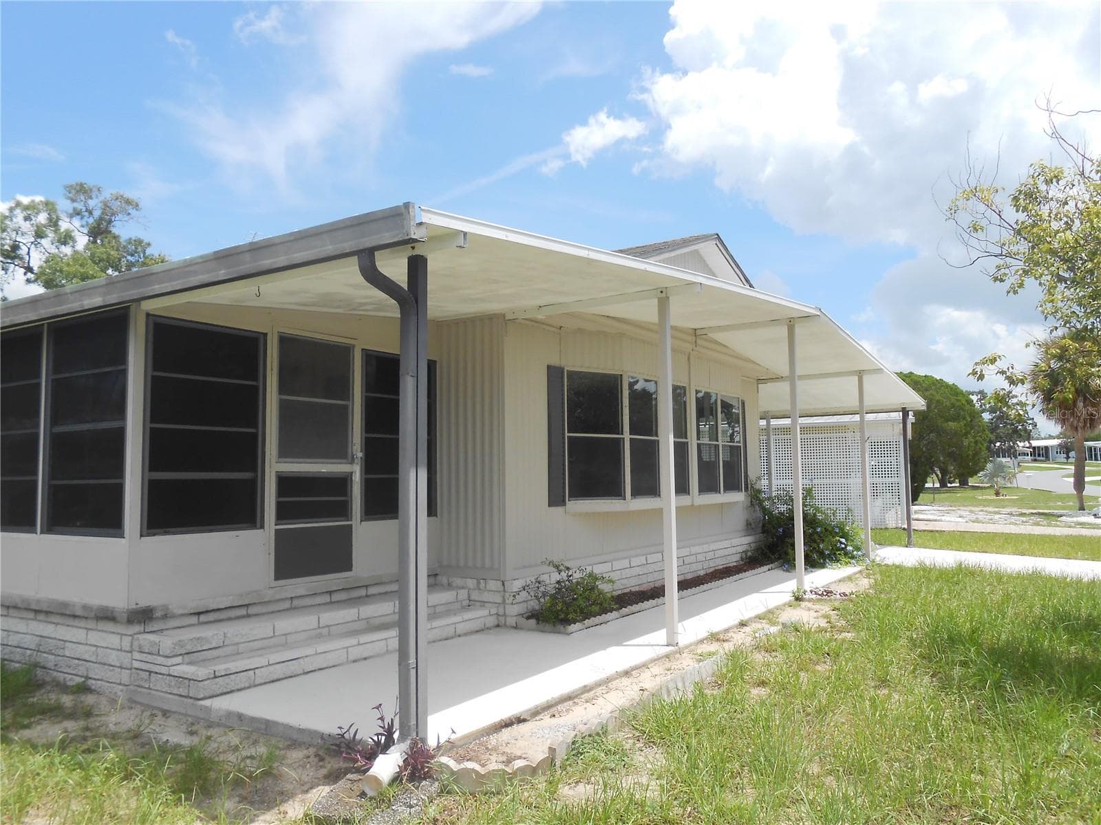 Manufactured Home at 12279 OBRIEN AVE, BROOKSVILLE, photo 20 of 24