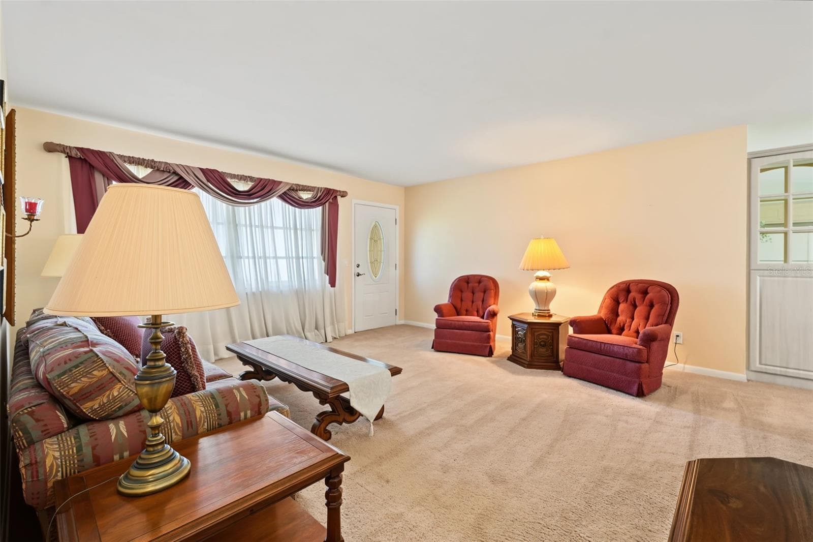 Living room - 981 STEPHEN FOSTER DR, LARGO