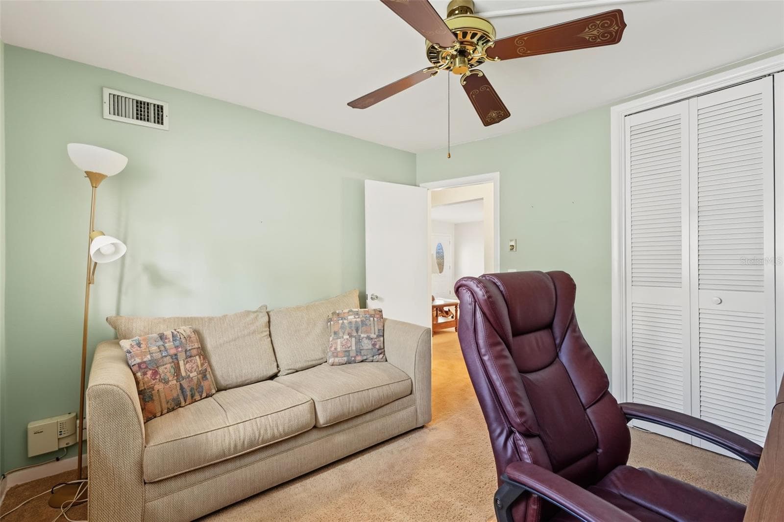 Single Family Residence at 981 STEPHEN FOSTER DR, LARGO, photo 24 of 35