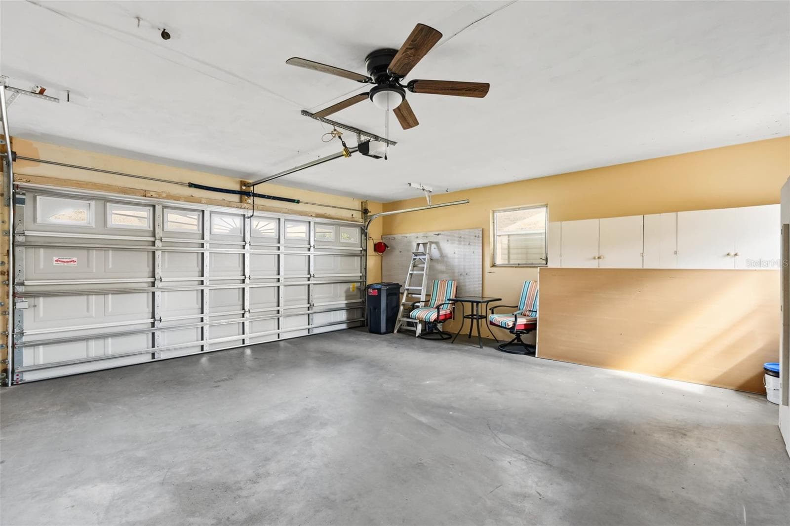 Single Family Residence at 981 STEPHEN FOSTER DR, LARGO, photo 27 of 35
