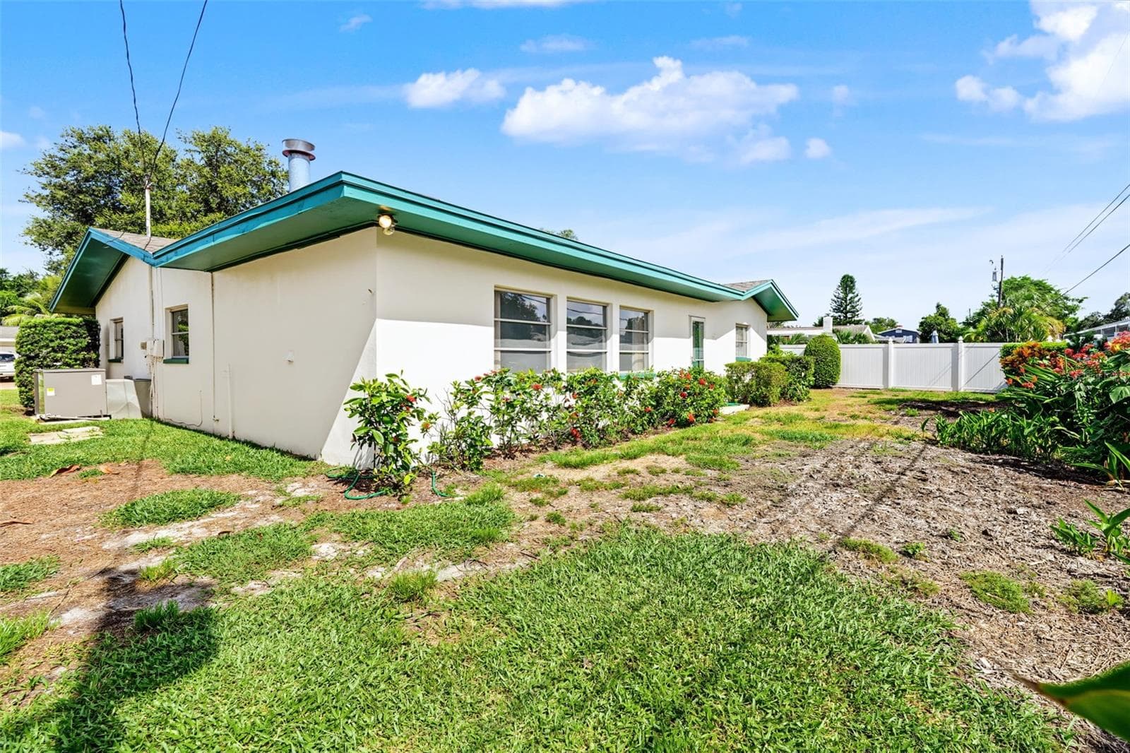 Single Family Residence at 981 STEPHEN FOSTER DR, LARGO, photo 28 of 35