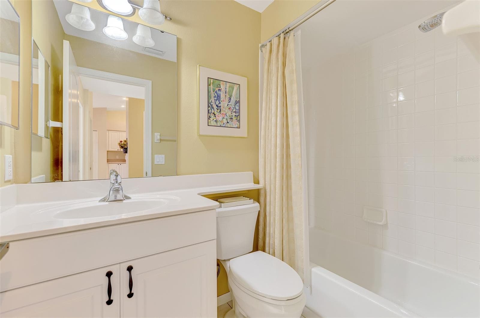 Condominium at 6904 DREWRYS BLF #807, BRADENTON, photo 19 of 45
