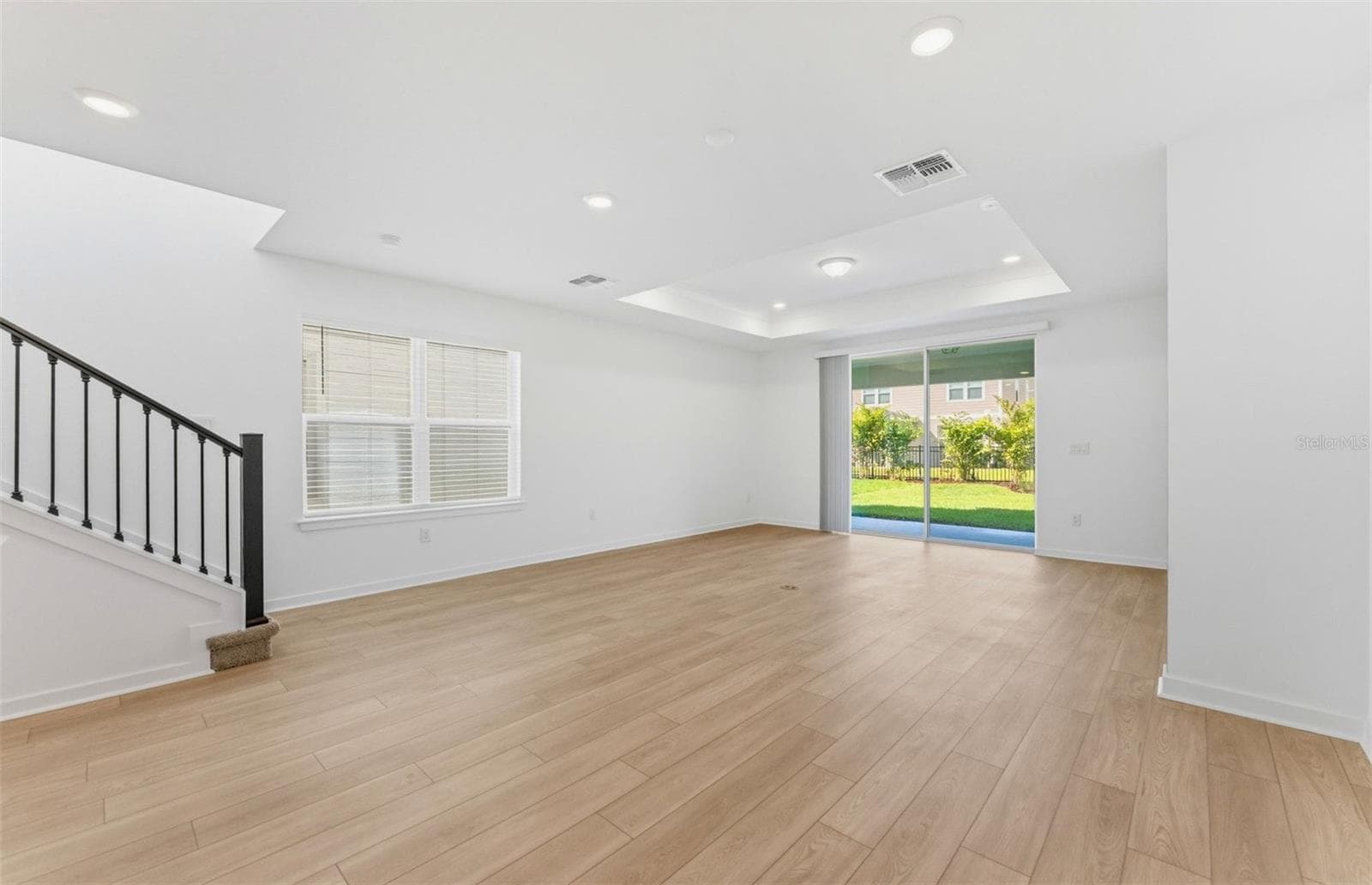 Model Representation - 5322 SPRING MAIDEN CIR, APOLLO BEACH