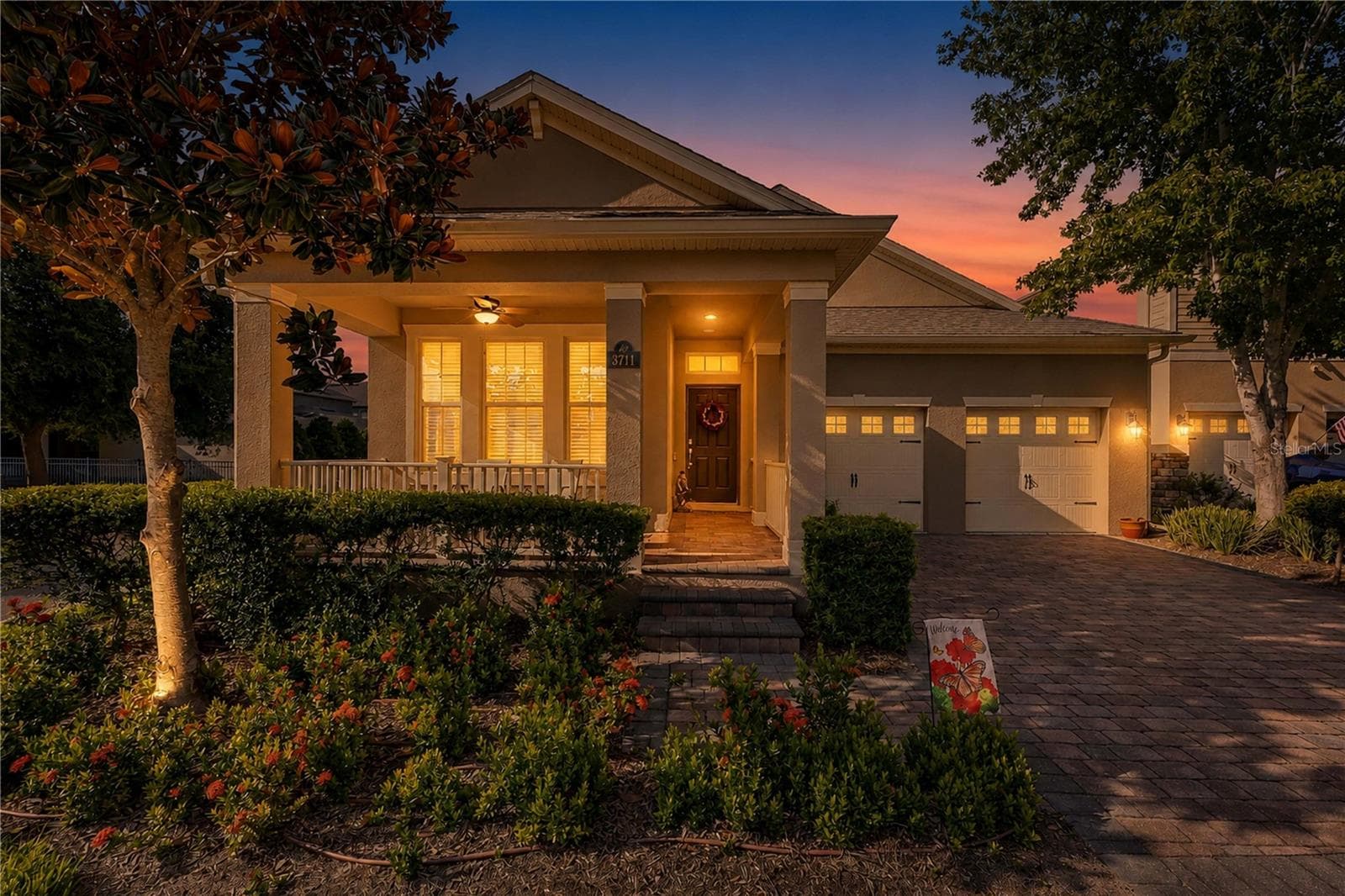8711 EDEN COVE DR