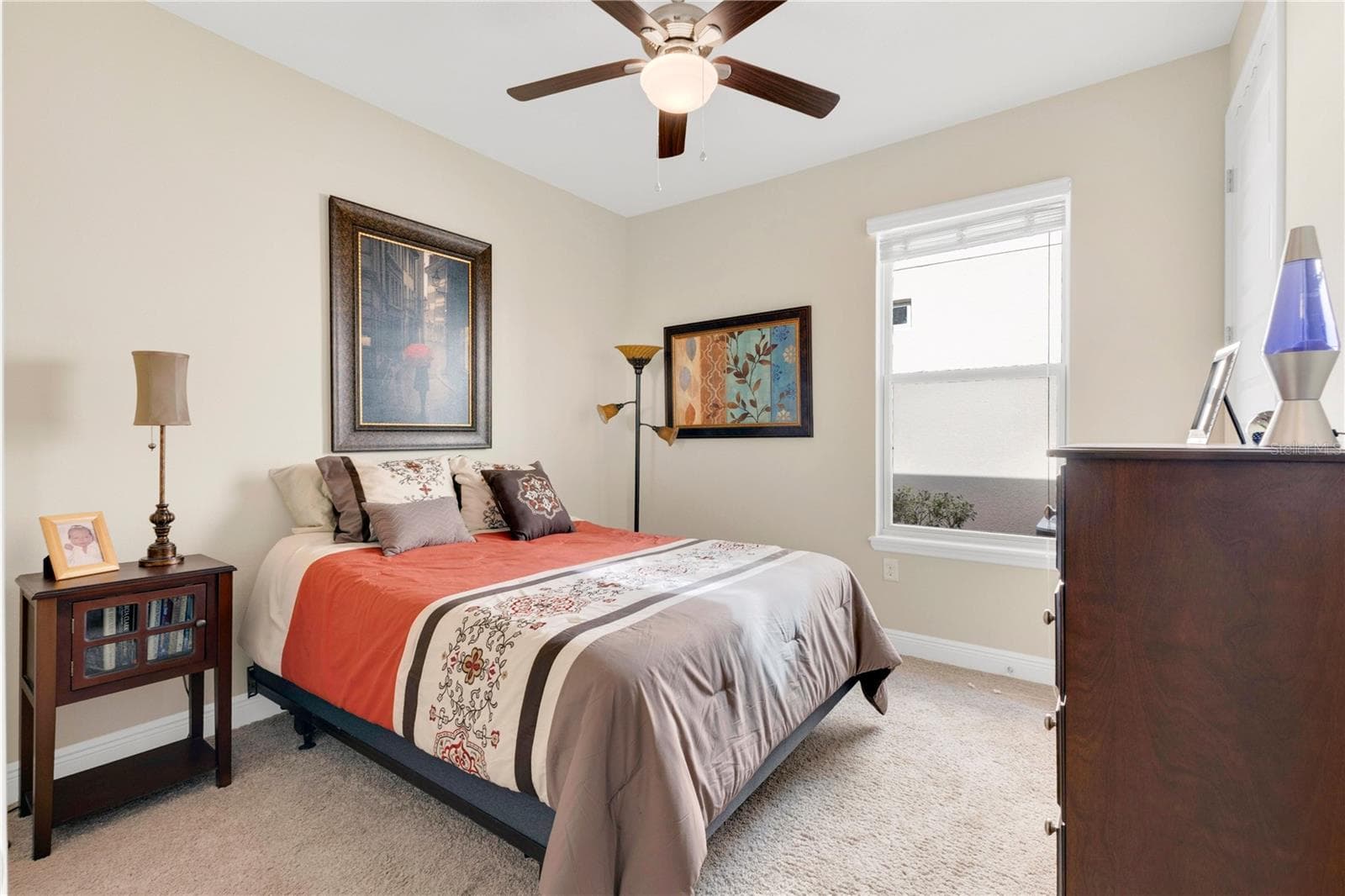 Single Family Residence at 8711 EDEN COVE DR, WINTER GARDEN, photo 15 of 37