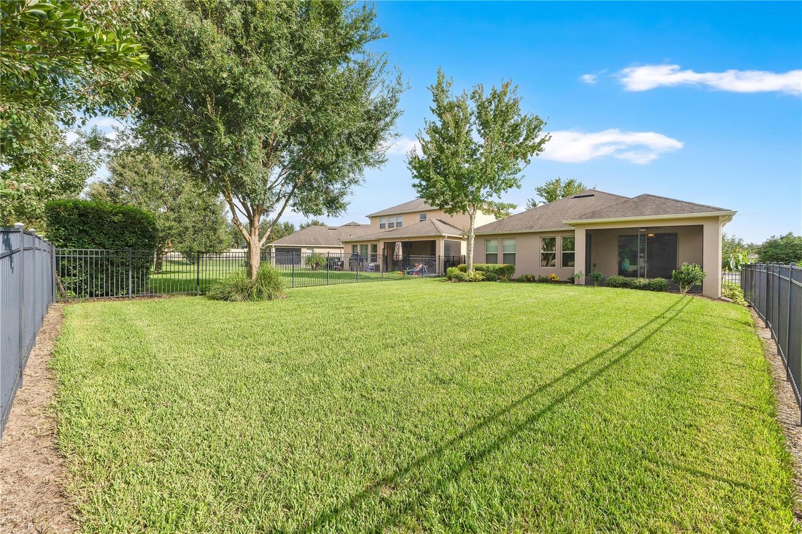 Single Family Residence at 8711 EDEN COVE DR, WINTER GARDEN, photo 26 of 37